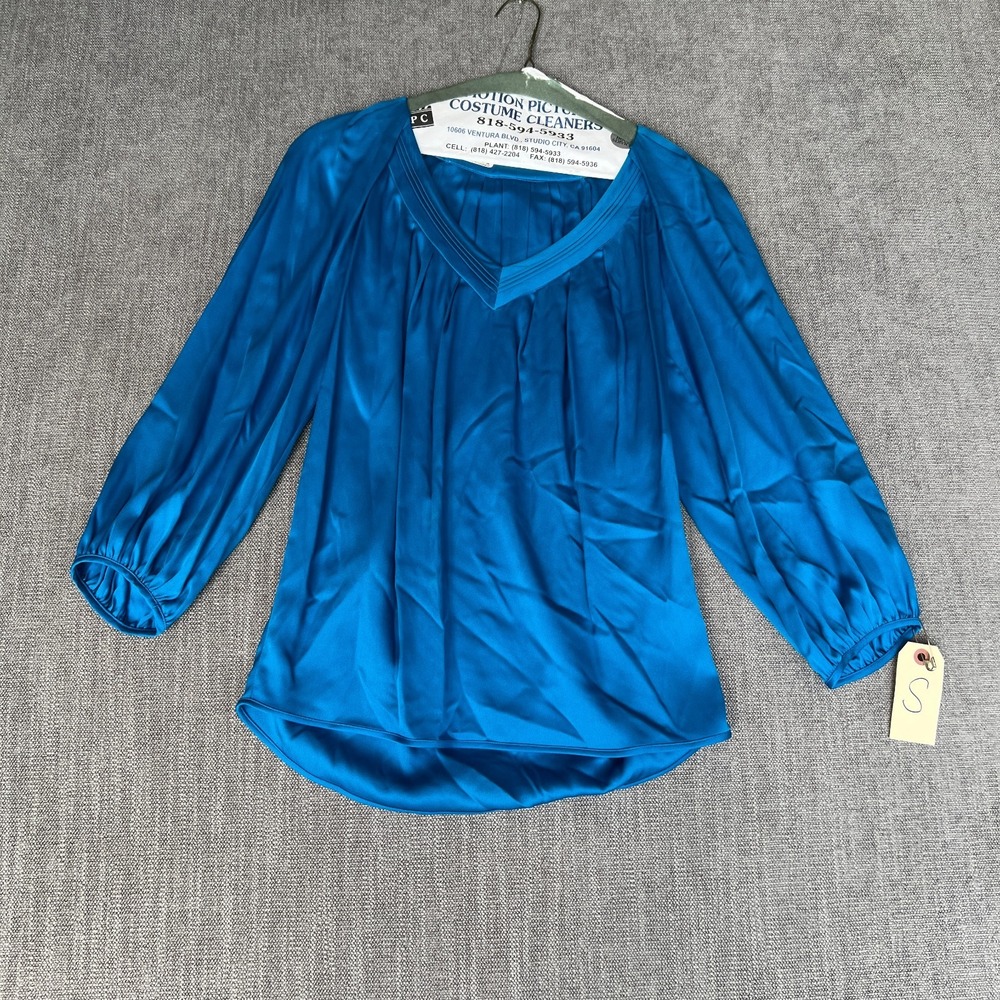 Diane von Furstenberg DVF Blouse Top Womens Small Blue Silk Pleated Long Sleeve
